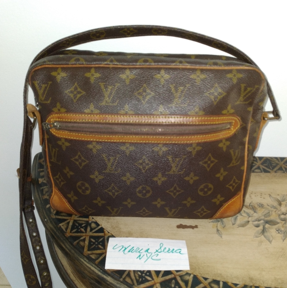 🌼Authentic Vintage Louis Vuitton Monogram Crossbody Potomac